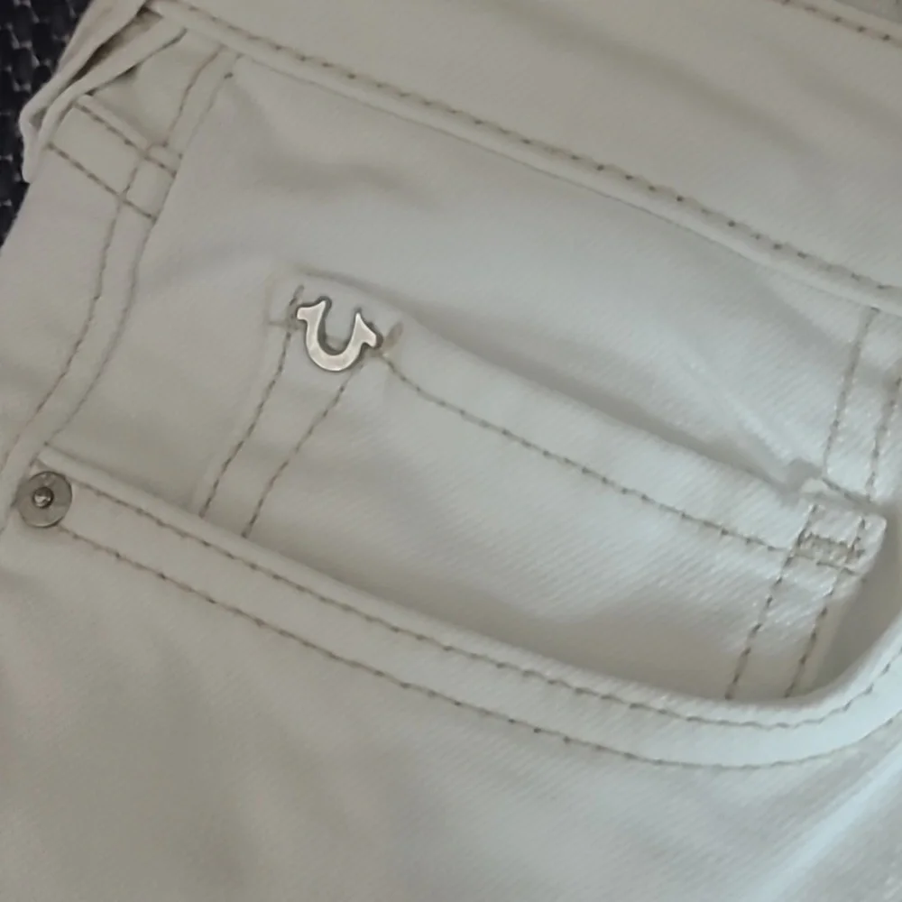 True Religion Rocco Relaxed Skinny White Jeans Comfy SZ 31x32 NWT